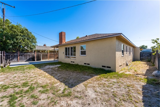 218 N Evergreen Street, Anaheim CA: https://media.crmls.org/medias/d0a8869d-b5f4-4d02-b5fe-b58db3e2f95d.jpg