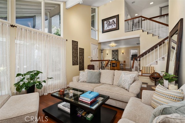 Detail Gallery Image 9 of 50 For 2790 Woodwardia Dr, Los Angeles,  CA 90077 - 5 Beds | 4 Baths