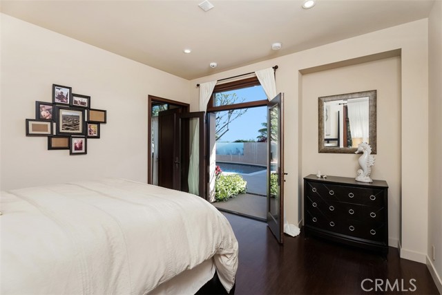 Image 33 of 52 For 32661 Caribbean Drive