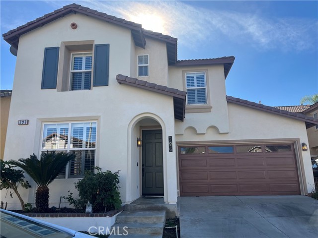 296 Jessica Ln, Corona, CA 92882