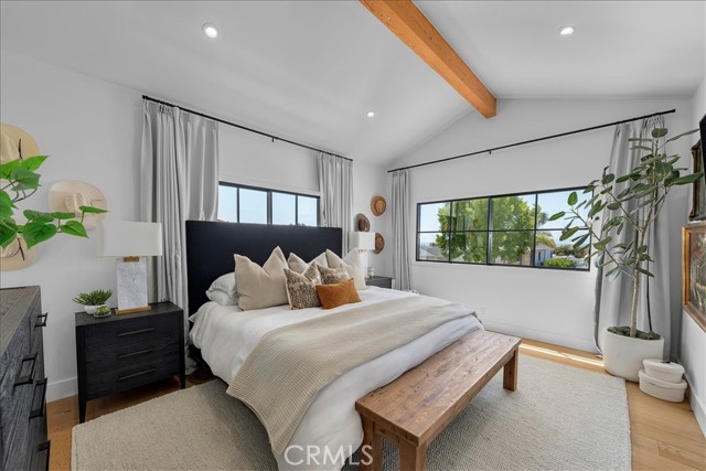 554 S Helberta Avenue, Redondo Beach CA: https://media.crmls.org/medias/d0abb77d-1b86-429c-8aa0-196006d7bb26.jpg