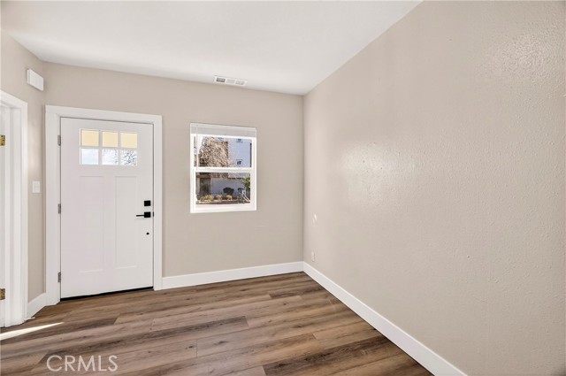 Detail Gallery Image 8 of 42 For 1128 W 5th, Chico,  CA 95928 - – Beds | – Baths