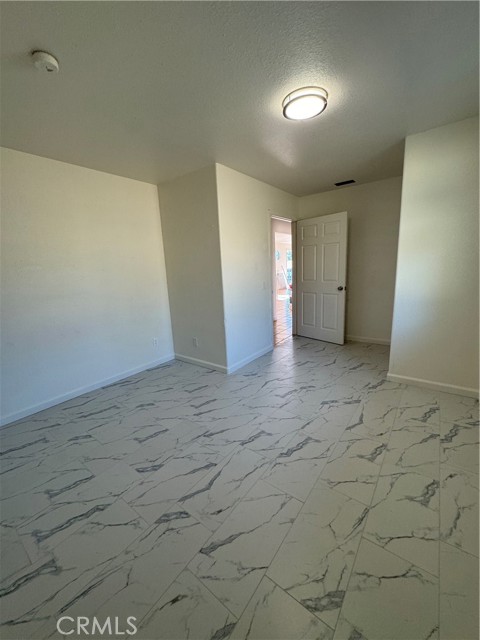 Detail Gallery Image 17 of 24 For 6475 Stover, Riverside,  CA 92505 - 4 Beds | 2 Baths