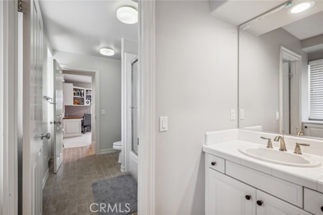 Detail Gallery Image 24 of 36 For 24 Cape Woodbury, Newport Beach,  CA 92660 - 5 Beds | 4/1 Baths