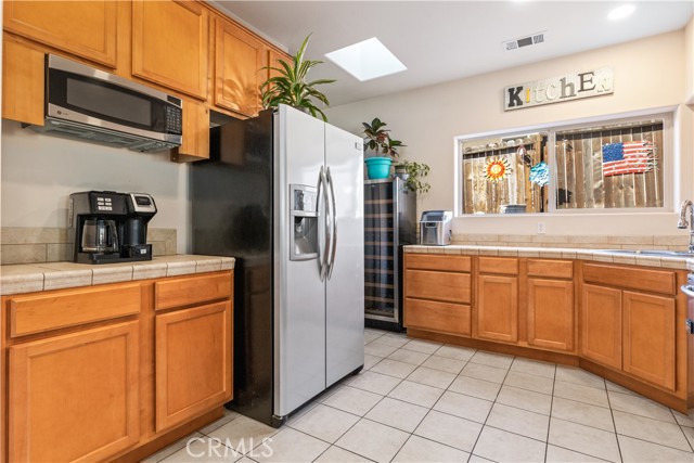 2265 Holly Drive, Paso Robles CA: https://media.crmls.org/medias/d0aeaad4-9fe3-4a52-a77a-35c0099d8df5.jpg