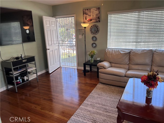 1222 E 103rd Street, Los Angeles CA: https://media.crmls.org/medias/d0aec1b2-ffc8-49fc-95b6-d933409d49a8.jpg