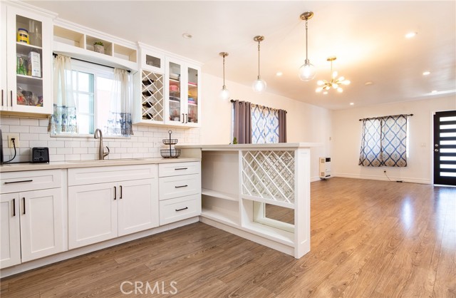 Detail Gallery Image 11 of 26 For 9608 Beach St, Los Angeles,  CA 90002 - 3 Beds | 1 Baths