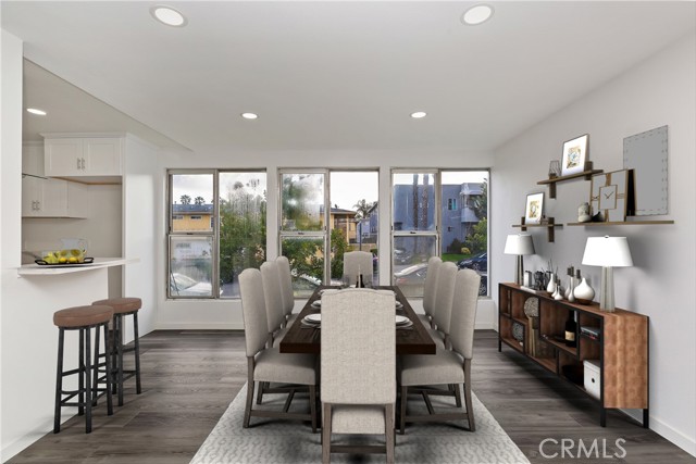 Detail Gallery Image 11 of 32 For 4065 Ursula Ave #2,  Los Angeles,  CA 90008 - 2 Beds | 2 Baths