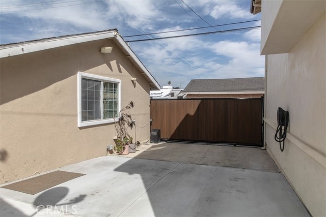 Detail Gallery Image 12 of 68 For 23404 Anza Ave, Torrance,  CA 90505 - – Beds | – Baths