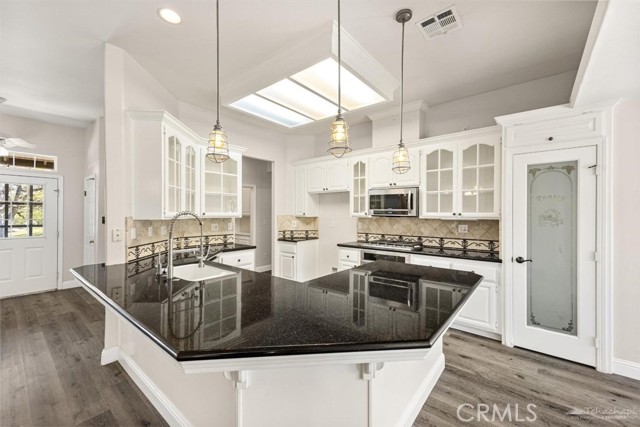 Detail Gallery Image 16 of 36 For 30261 Knight Ct, Tehachapi,  CA 93561 - 3 Beds | 2 Baths