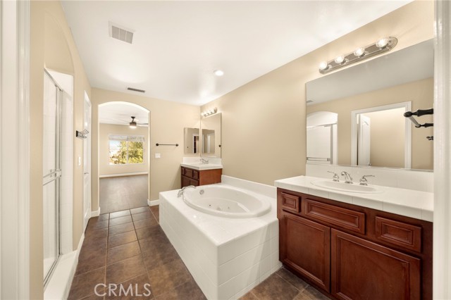 Detail Gallery Image 46 of 75 For 26640 via Bellazza, Valencia,  CA 91381 - 3 Beds | 2/1 Baths