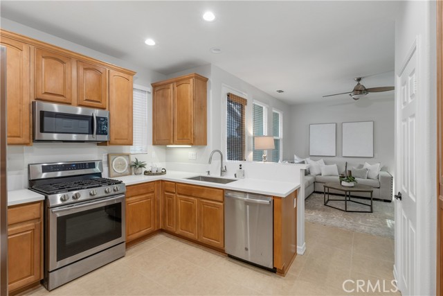 Detail Gallery Image 8 of 37 For 3 Paddock Pl, Ladera Ranch,  CA 92694 - 3 Beds | 2/1 Baths