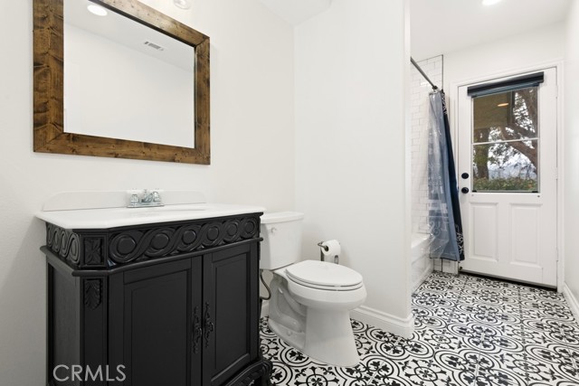 Detail Gallery Image 25 of 41 For 1080 Knoll St, San Bernardino,  CA 92407 - 4 Beds | 3/1 Baths