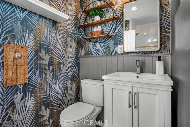 Detail Gallery Image 26 of 34 For 907 Diamond St, Redondo Beach,  CA 90277 - 4 Beds | 3 Baths