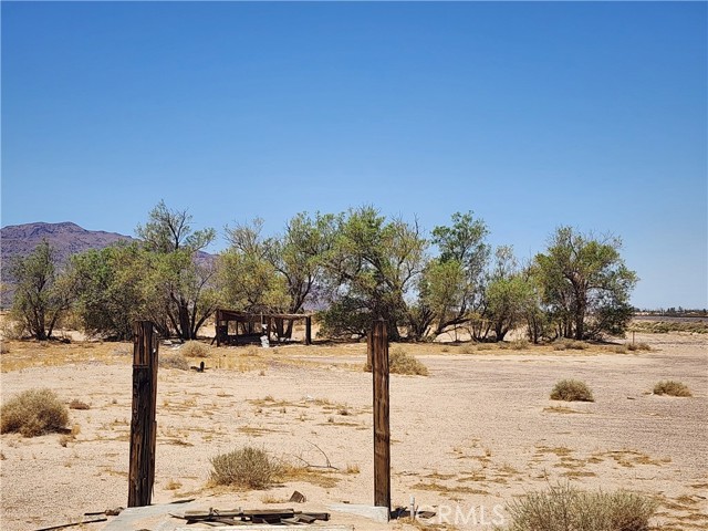 Detail Gallery Image 12 of 18 For 31312 Fort Cady Rd, Newberry Springs,  CA 92365 - – Beds | – Baths