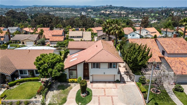 Image 19 of 23 For 26611 Loma Verde