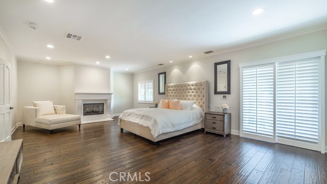 Detail Gallery Image 31 of 50 For 4461 Stern Ave, Sherman Oaks,  CA 91423 - 5 Beds | 4/1 Baths