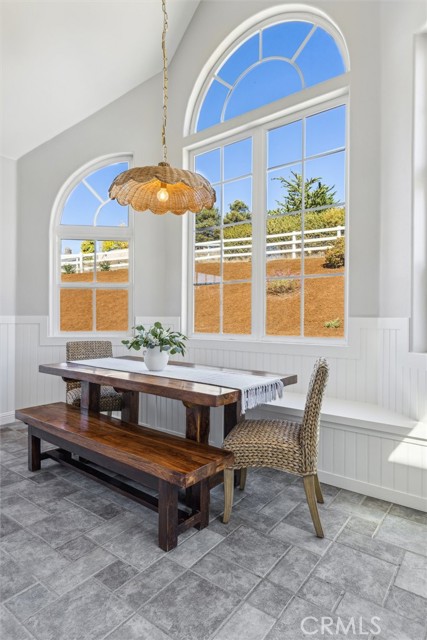 Detail Gallery Image 15 of 44 For 172 Falcon Crest, Arroyo Grande,  CA 93420 - 4 Beds | 3 Baths