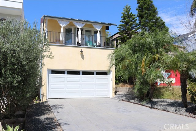 917 Balboa Ave, Laguna Beach, CA 92651