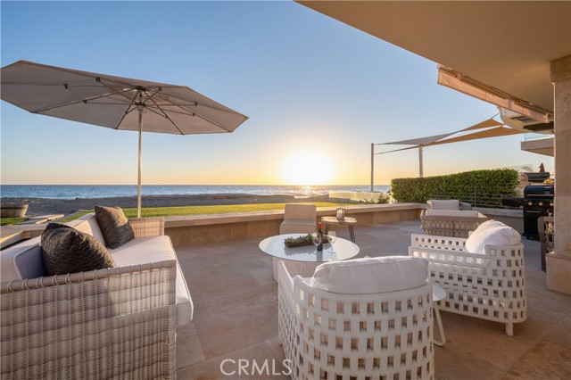 Detail Gallery Image 3 of 46 For 35275 Beach Rd, Dana Point,  CA 92624 - 4 Beds | 4 Baths