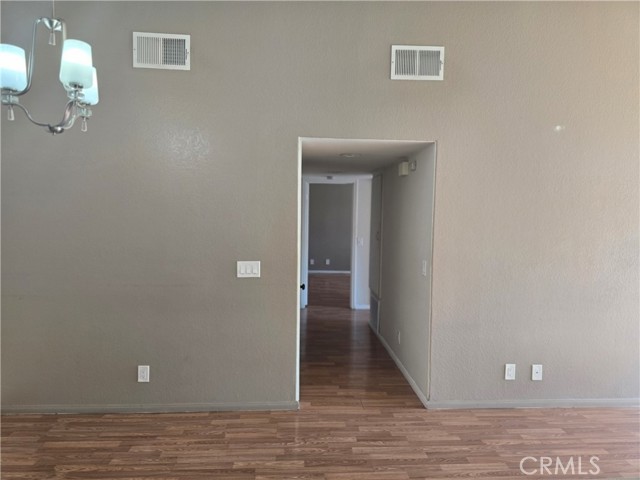 42140 Lyndie Lane, Temecula CA: https://media.crmls.org/medias/d0b611b2-2cbb-40f9-b9d8-733574438c39.jpg