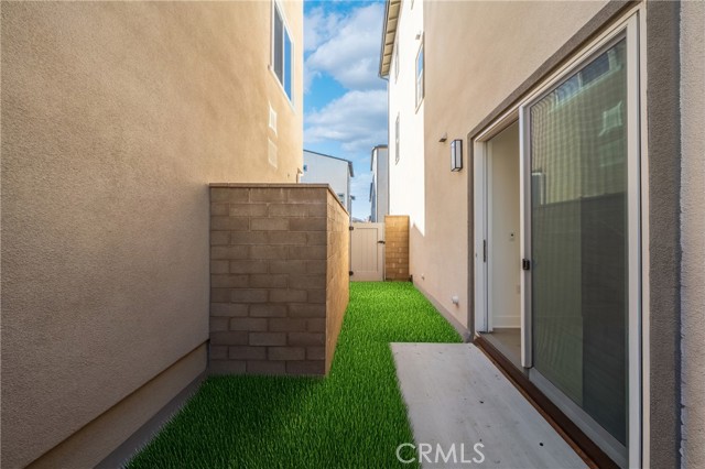 Detail Gallery Image 13 of 41 For 322 Proctor, Irvine,  CA 92618 - 4 Beds | 3/1 Baths