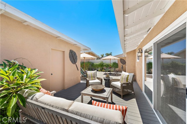 201 Monte Vista, San Clemente CA: https://media.crmls.org/medias/d0b6dbeb-b44b-4b97-a06a-afb2f3052a77.jpg