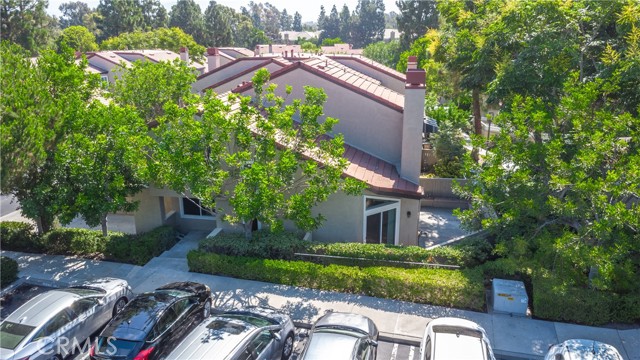 Detail Gallery Image 4 of 29 For 80 Stanford Ct #40,  Irvine,  CA 92612 - 1 Beds | 1 Baths