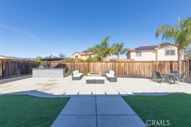 Detail Gallery Image 33 of 47 For 29522 Mascot, Lake Elsinore,  CA 92530 - 4 Beds | 2/1 Baths