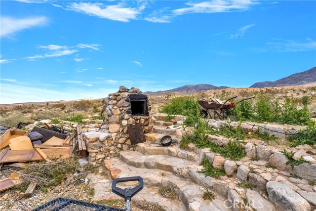 Detail Gallery Image 20 of 35 For 6757 Meehlies Rd, Lucerne Valley,  CA 92356 - 1 Beds | 1 Baths