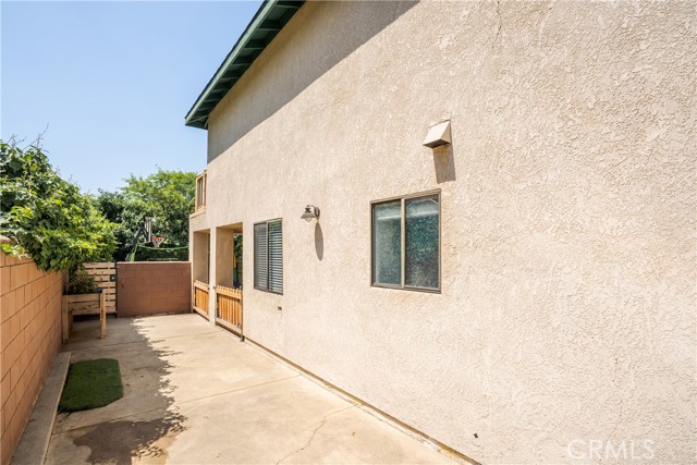 304 S Minnesota Avenue, Glendora CA: https://media.crmls.org/medias/d0b8be11-ee37-460c-a8e7-2dcecc96749f.jpg
