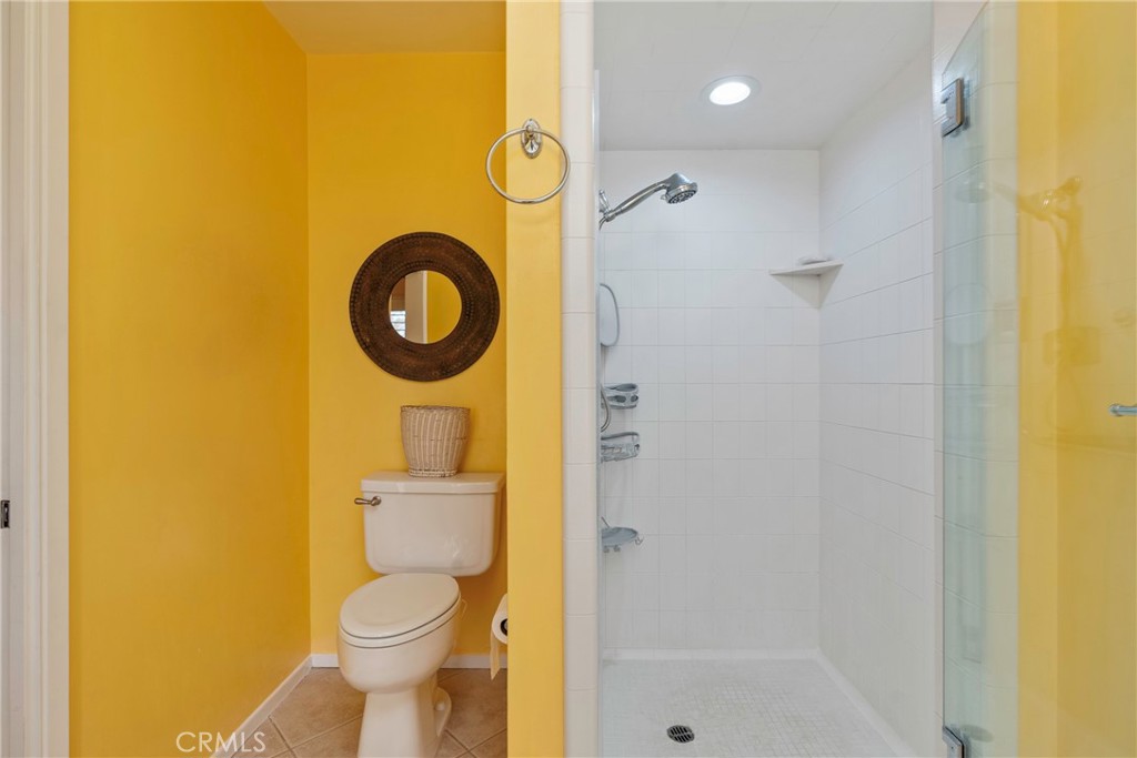 MLS #OC25261048 image #32