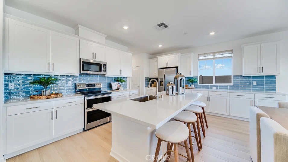 27375 Cowbell Court