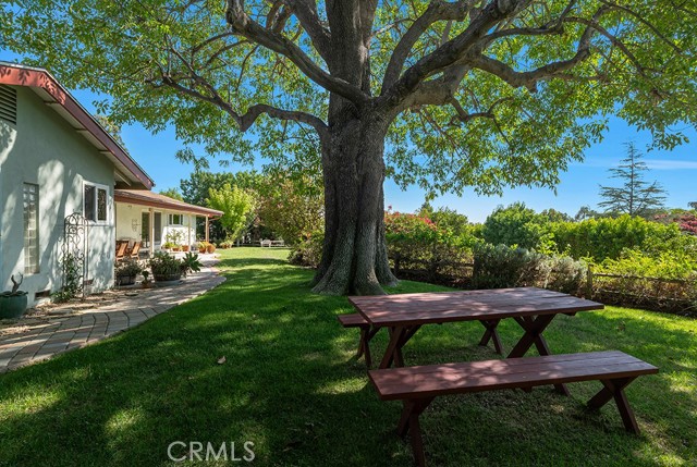 11583 Zelzah Avenue photo 34