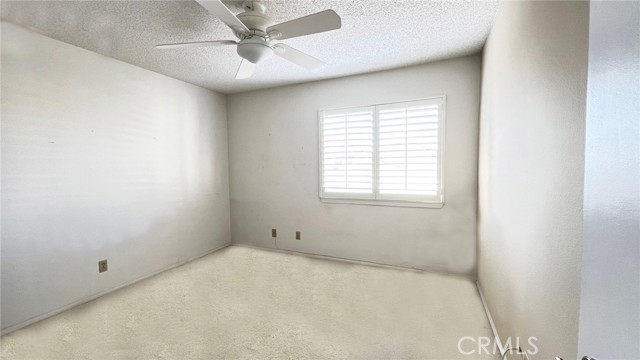 Detail Gallery Image 24 of 39 For 19564 Eagle Ridge, Porter Ranch,  CA 91326 - 3 Beds | 2/1 Baths