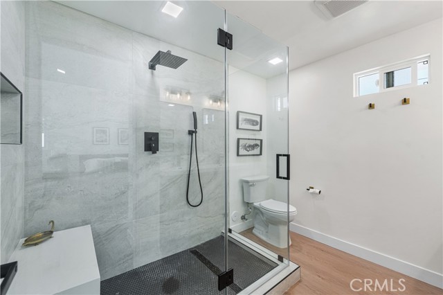 Detail Gallery Image 11 of 24 For 20656 Acre St, Winnetka,  CA 91306 - 3 Beds | 2 Baths