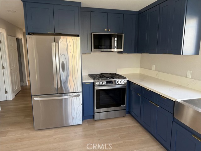 Detail Gallery Image 7 of 37 For 138 E 60th St, Los Angeles,  CA 90003 - – Beds | – Baths