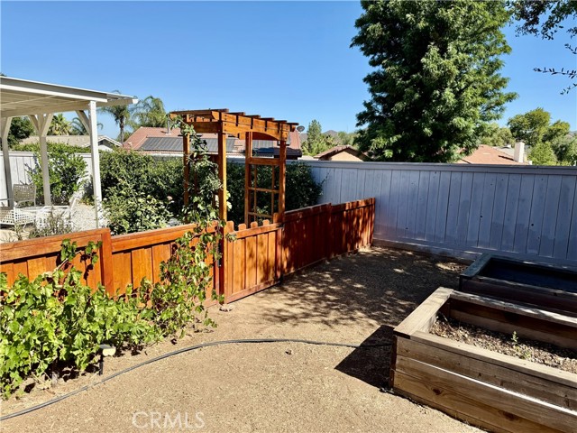 Detail Gallery Image 2 of 6 For 23593 Schooner Dr, Canyon Lake,  CA 92587 - 3 Beds | 2 Baths