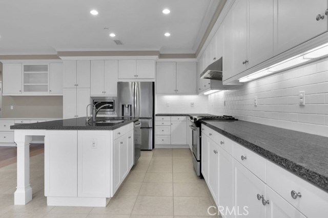 Detail Gallery Image 5 of 46 For 89 Devonshire, Irvine,  CA 92620 - 3 Beds | 2/1 Baths