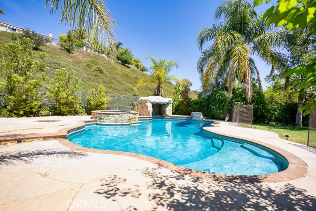 23857 Rio Rancho Way, Valencia CA: https://media.crmls.org/medias/d0bcde0e-44b7-4e76-8795-ca0be5fbe011.jpg