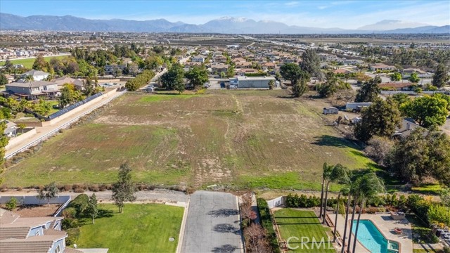 Detail Gallery Image 2 of 12 For 6334 East, Rancho Cucamonga,  CA 91739 - – Beds | – Baths