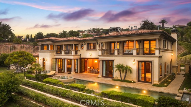 64 Laurel Drive, Rancho Palos Verdes CA: https://media.crmls.org/medias/d0bd7df7-a4b7-4b4b-a7ad-b317fc092ef8.jpg