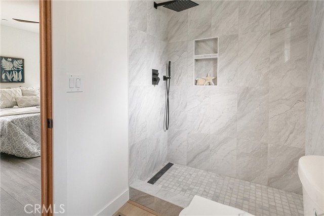 1670 Grass Valley Road, Lake Arrowhead CA: https://media.crmls.org/medias/d0bdb3d4-a266-4420-b17f-f0d733b0e995.jpg