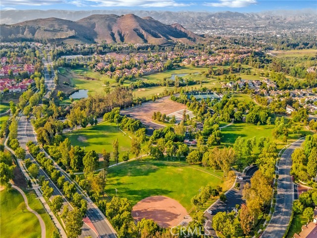125 Heath Meadow Place, Simi Valley CA: https://media.crmls.org/medias/d0bdf244-0147-45f3-a068-88cc90d600f5.jpg