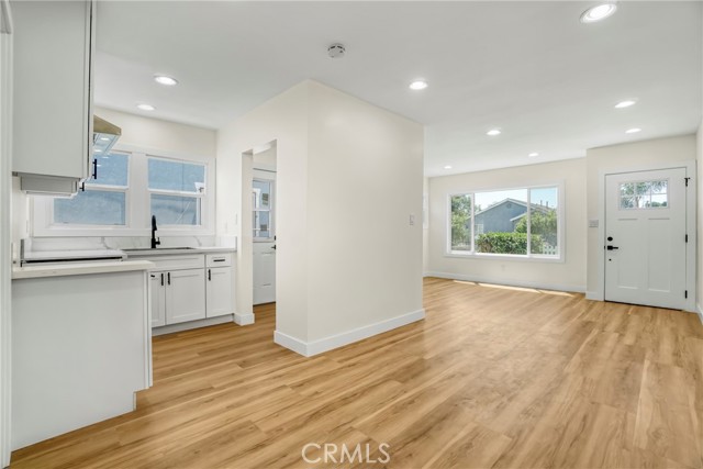 200 N Willow N Avenue, Compton CA: https://media.crmls.org/medias/d0bdf31a-6fe2-4604-8a9f-ada25e555f19.jpg
