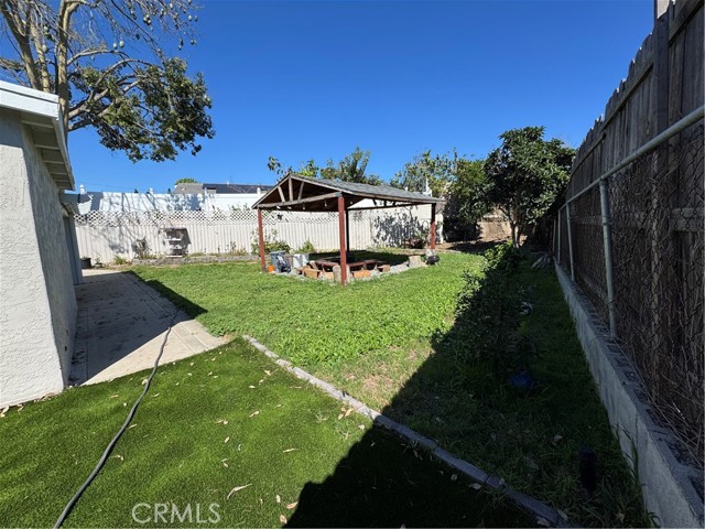 Detail Gallery Image 10 of 12 For 1183 Woodrail Dr, Vista,  CA 92083 - 3 Beds | 2 Baths