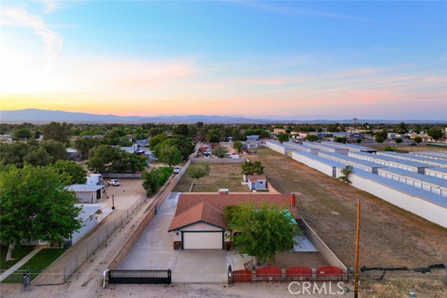 5111 W Avenue M2, Lancaster CA: https://media.crmls.org/medias/d0beb23b-e4c2-44a0-b0a5-a155cd1ffb1b.jpg