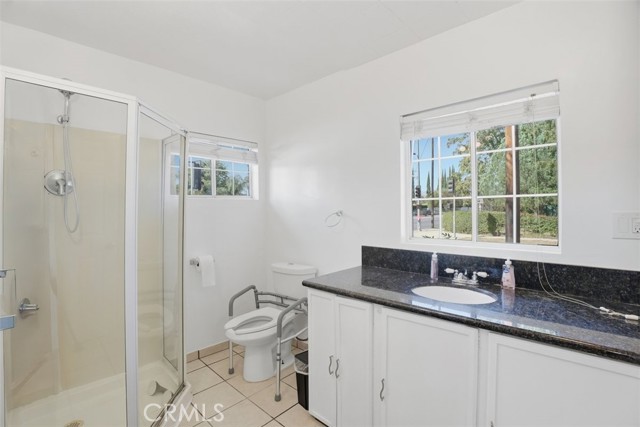 7958 Tampa Ave, Reseda CA: https://media.crmls.org/medias/d0bef1eb-103d-4b4d-85be-c259e474ee62.jpg