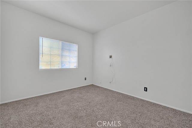 13207 Eastview, Victorville CA: https://media.crmls.org/medias/d0bf1d0b-035d-412d-a535-88209e90acd8.jpg