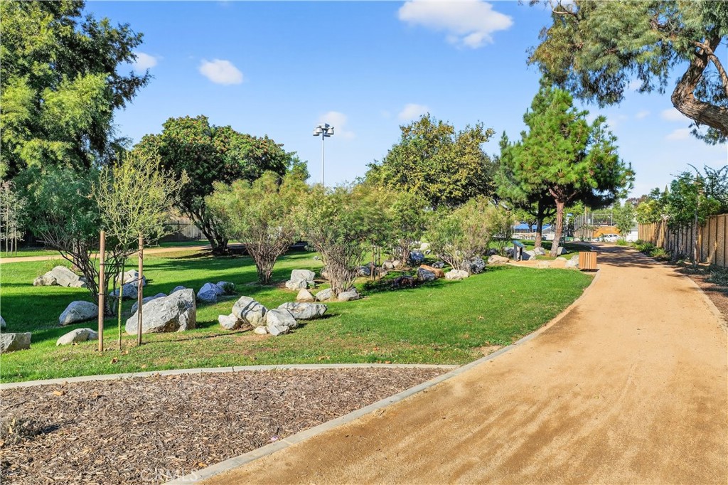 MLS #DW25240713 image #26